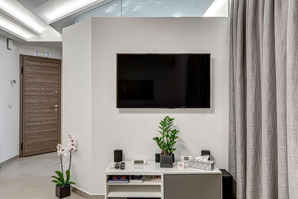 Deluxe & Modern Apartment In Athènes Extérieur photo